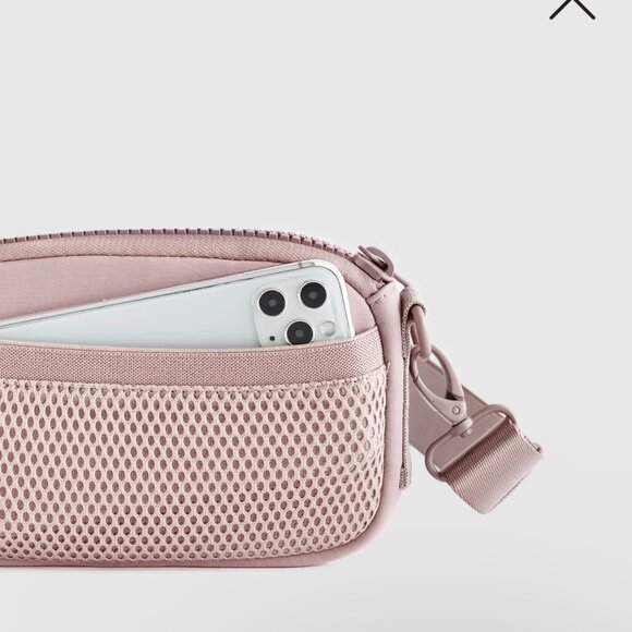 Quince All Day. Neoprene Phone Sling Crossbody Bag - Picture 6 of 13